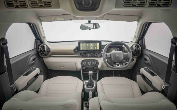 interior_citroen-c3-aircross