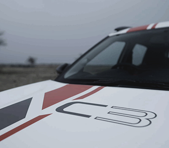 bonet front image of citroen c3 sports car